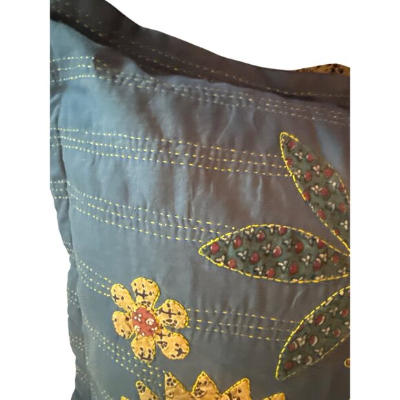Vintage Floral Kantha Embroidered Pillow Sham Cotton Cushion Cover 18" X 18" - Picture 5 of 7